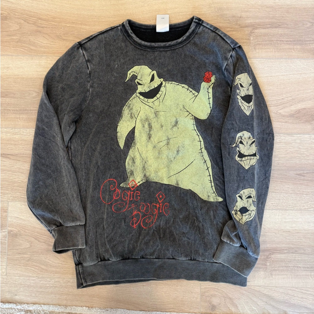 Disney Black Graphic Sweatshirt with Cream and Red Accents FREE SHIPPING